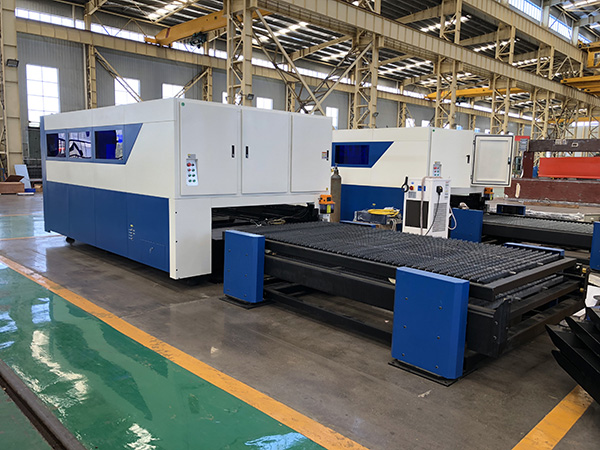 Καλύτερη Τιμή SS Carbon Steel Metal CNC Fiber λέιζερ μηχανή κοπής προμηθευτή